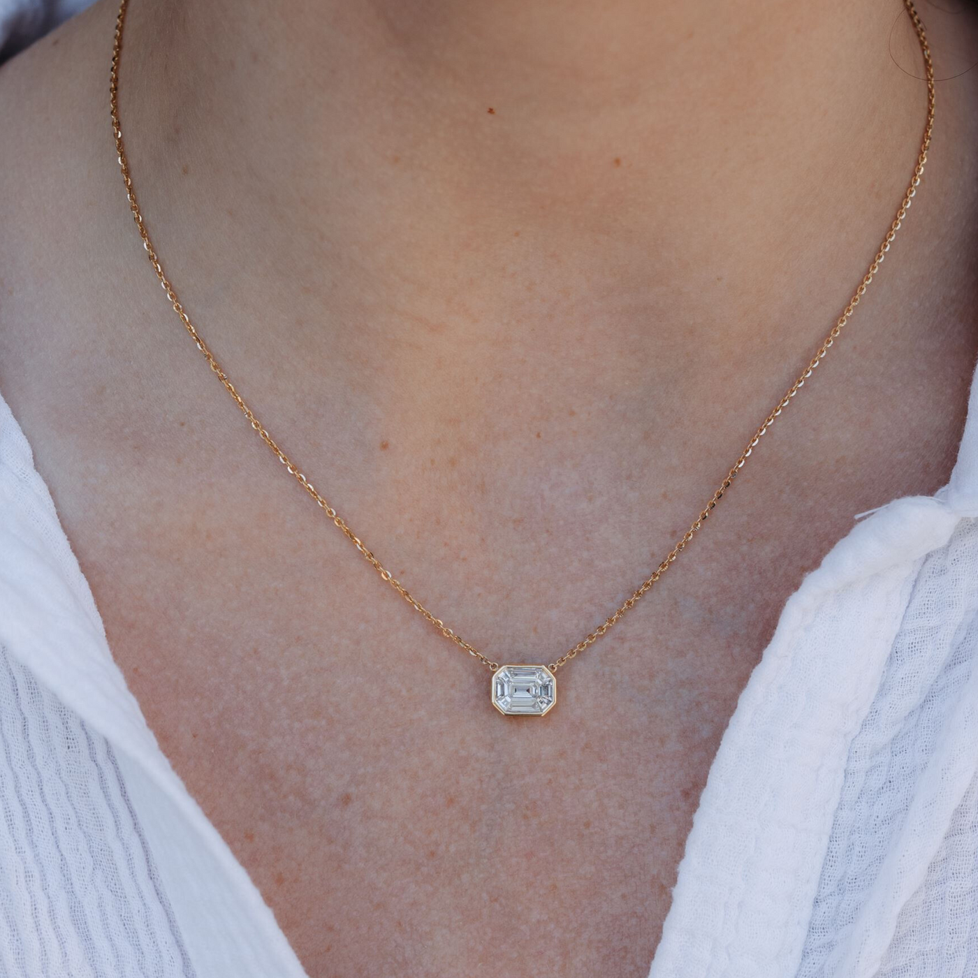 diamond solitaire necklace