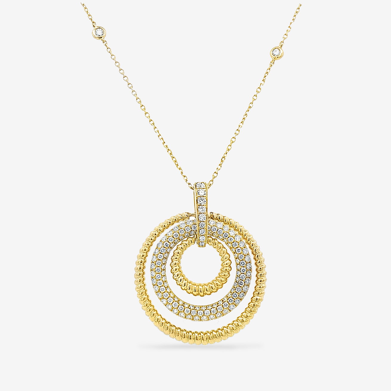 0.90CT Diamond 3 Circle Necklace