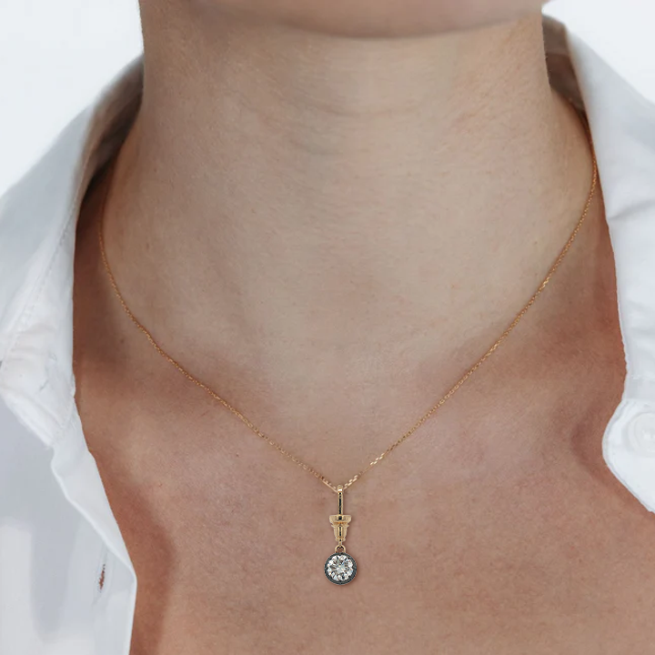 Lab Grown 1.71CT Round Diamond Antique Pendant