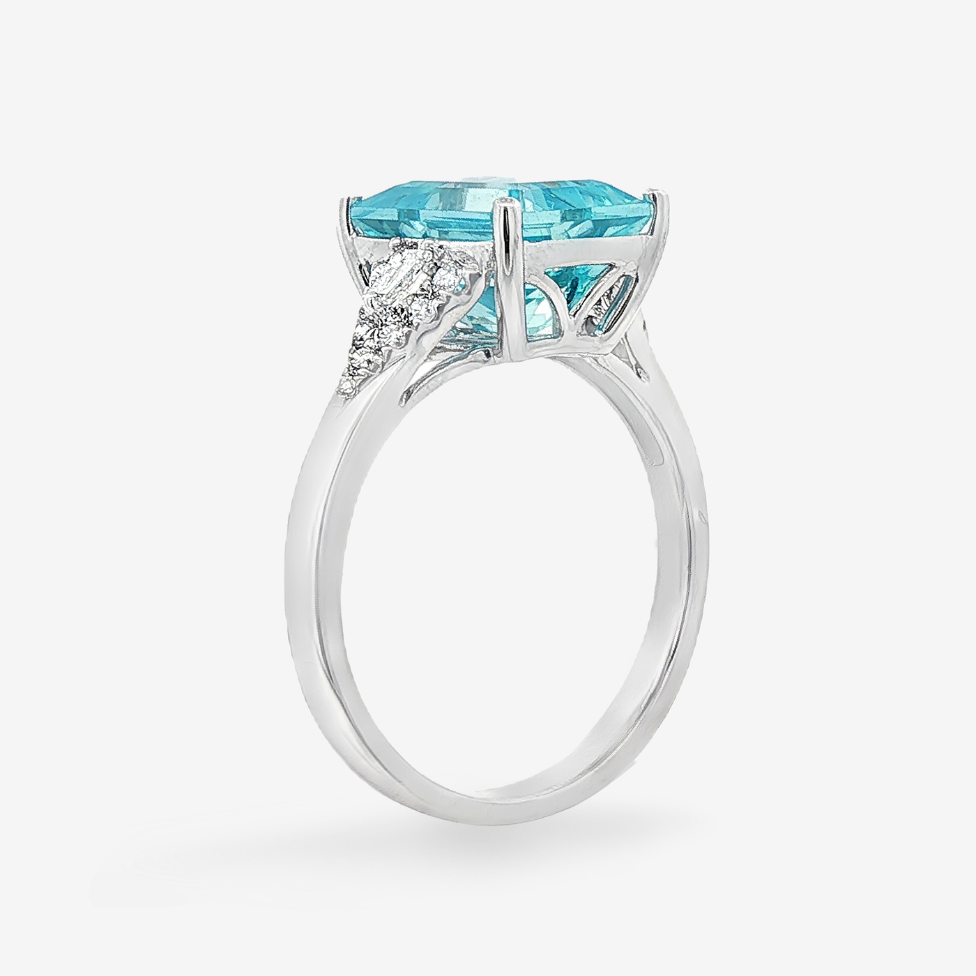 3.58CT Aquamarine & Diamond Ring