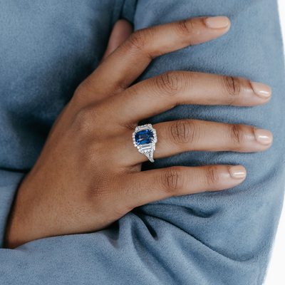 sapphire and diamond three stone cocktail ring