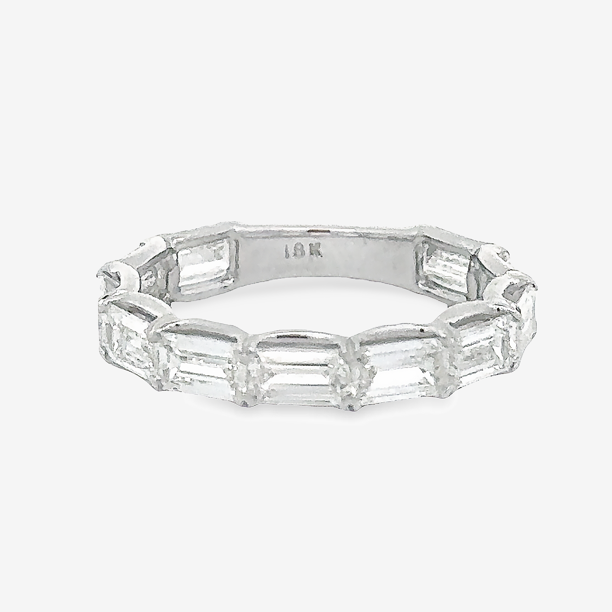 emerald cut diamond band