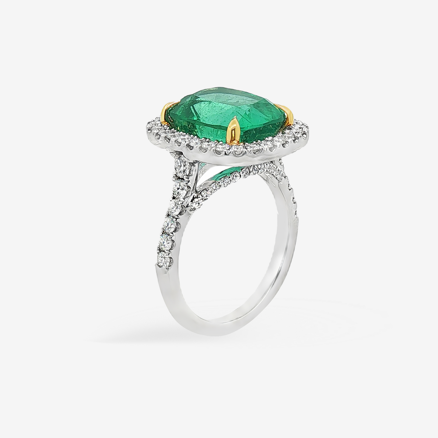 5.67CT Emerald & Diamond Halo Ring