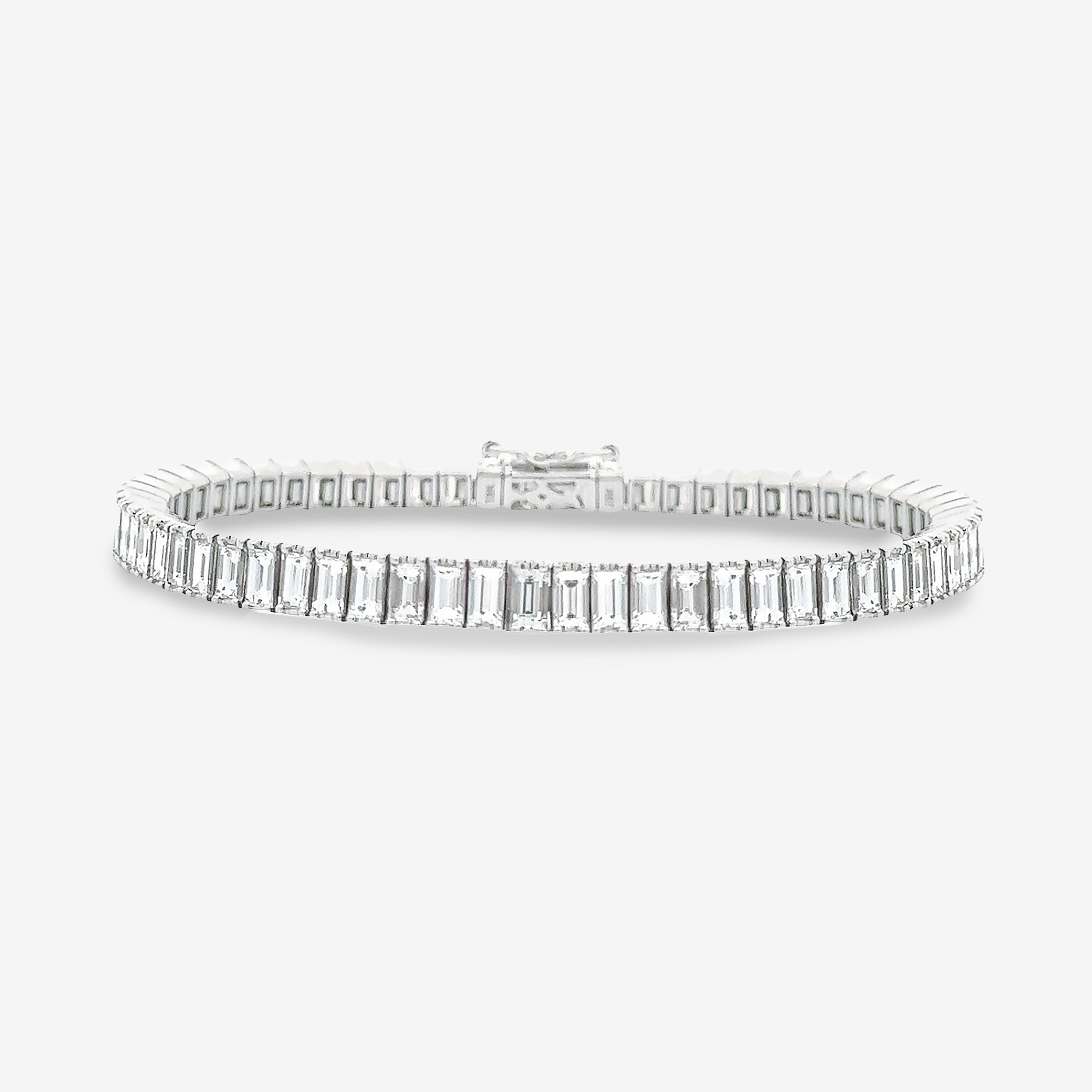 baguette cut diamond tennis bracelet