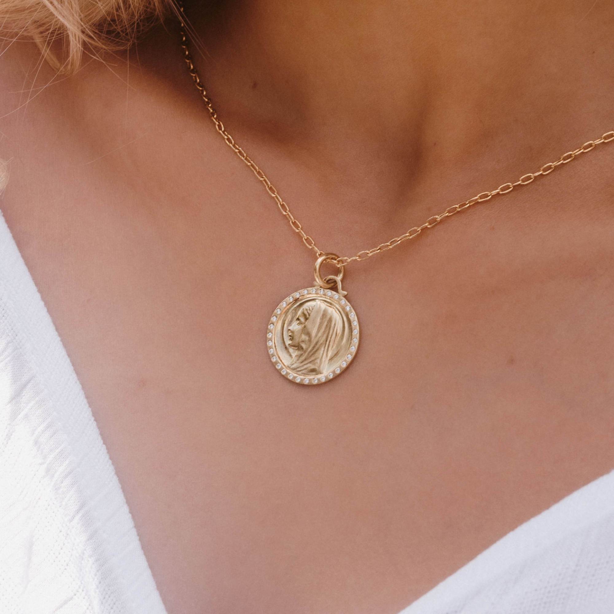 blessed mother/virgin mary diamond and gold medallion catholic orthodox