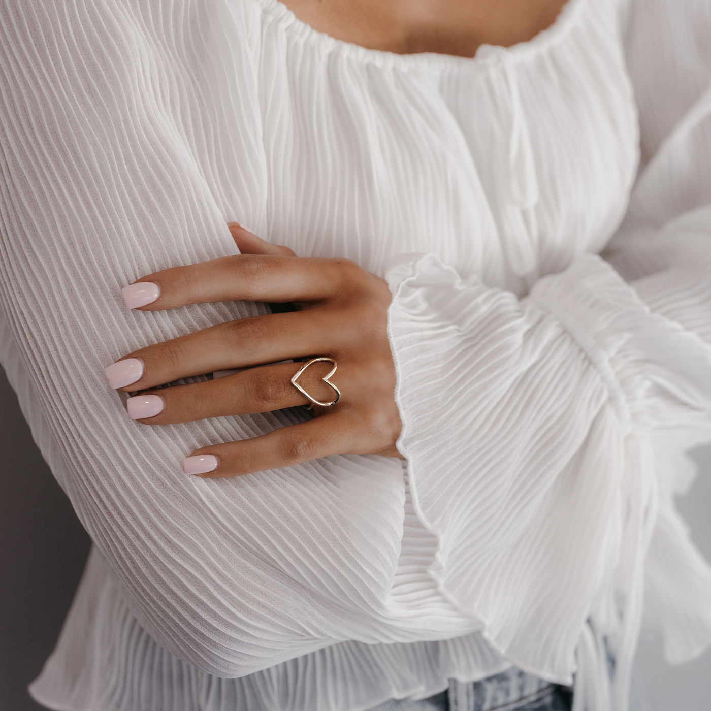 gold open heart ring