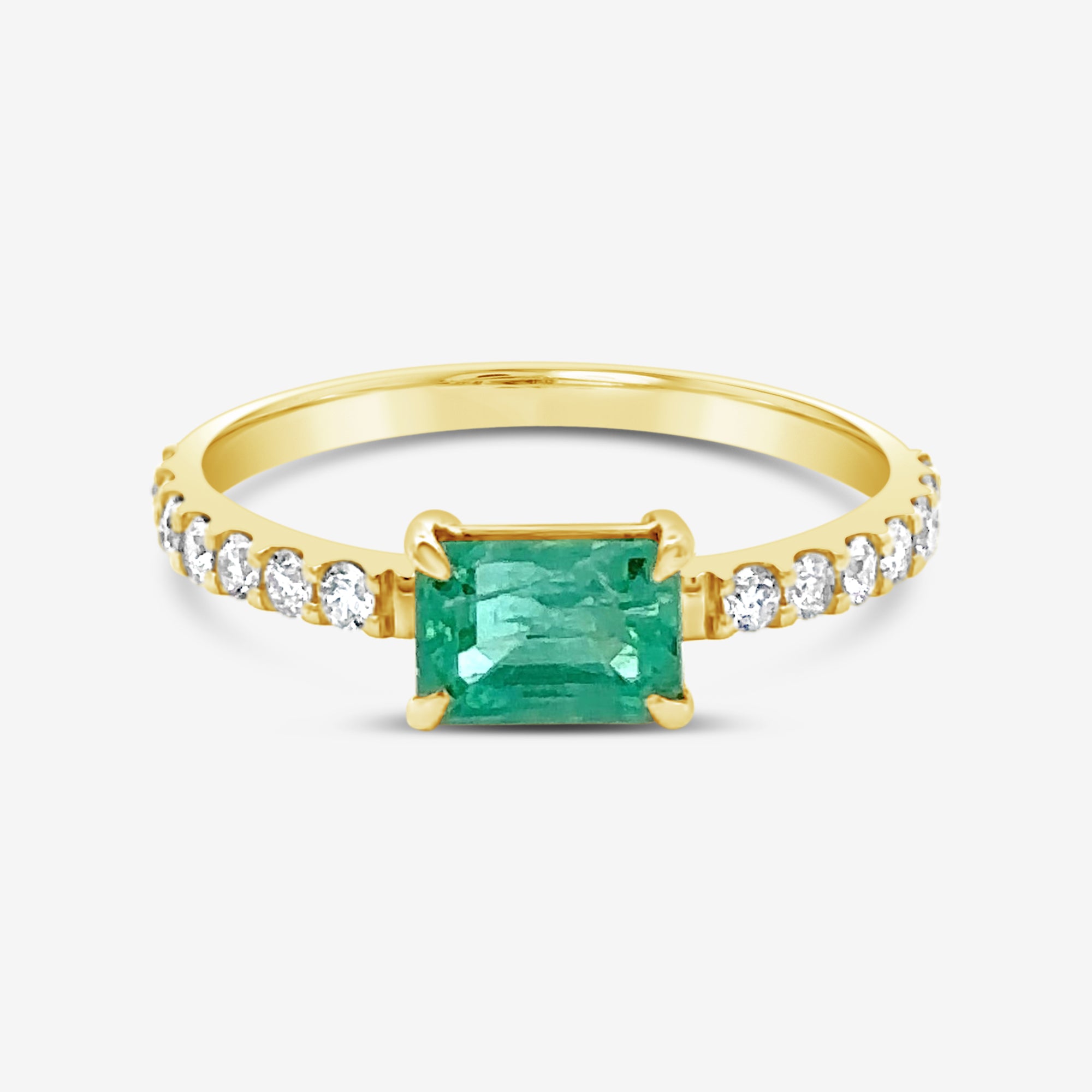 emerald and diamond ring