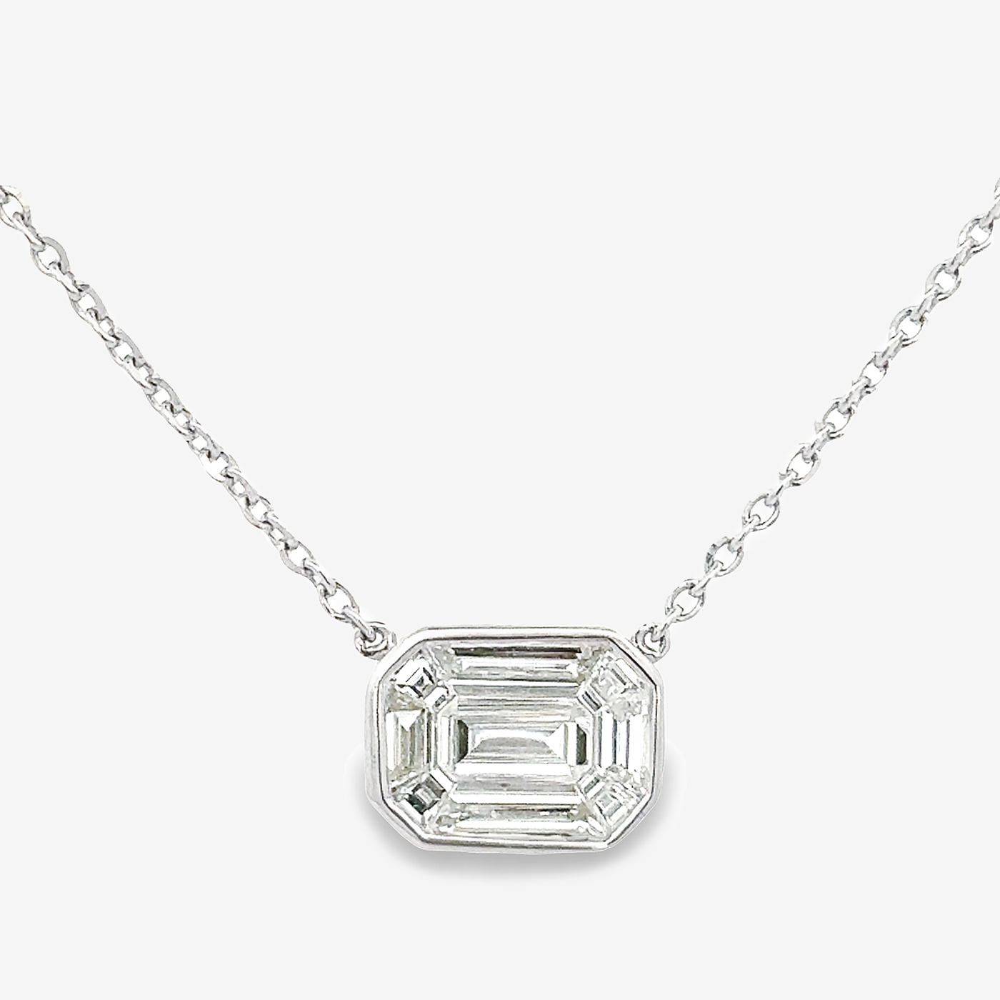 diamond illusion neckalce