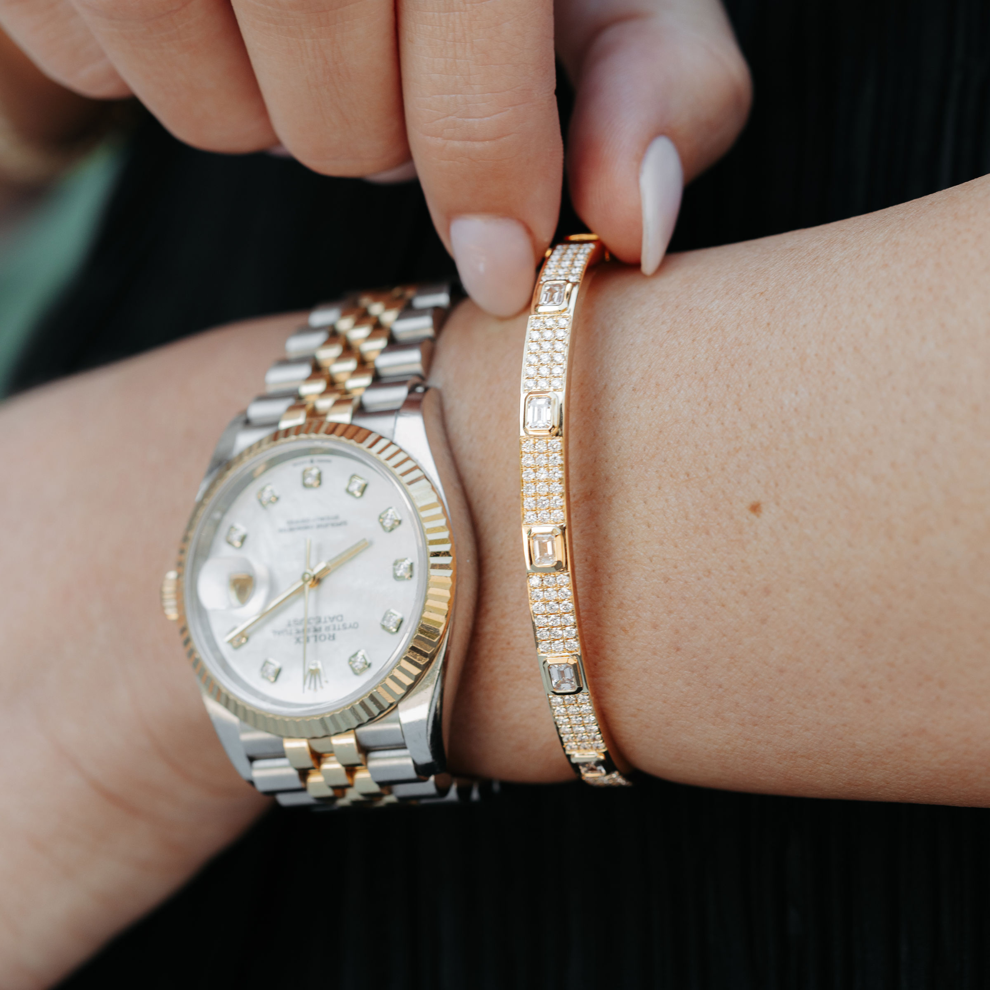 pave diamond bangle bracelet