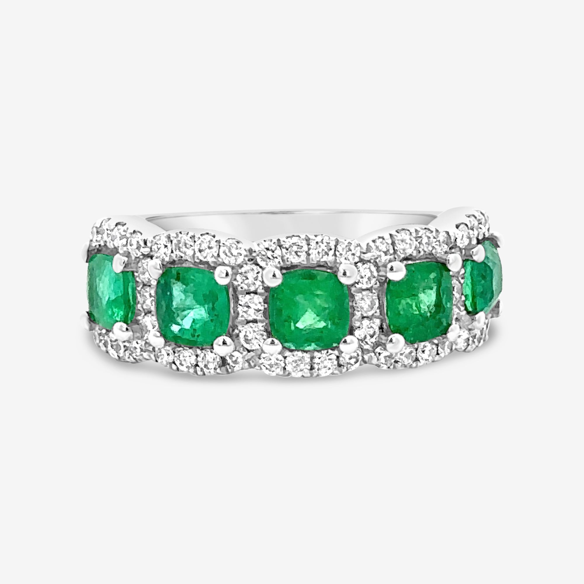emerald and diamond halo ring