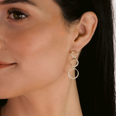 Graduated Circle Diamond Dangle Earrings