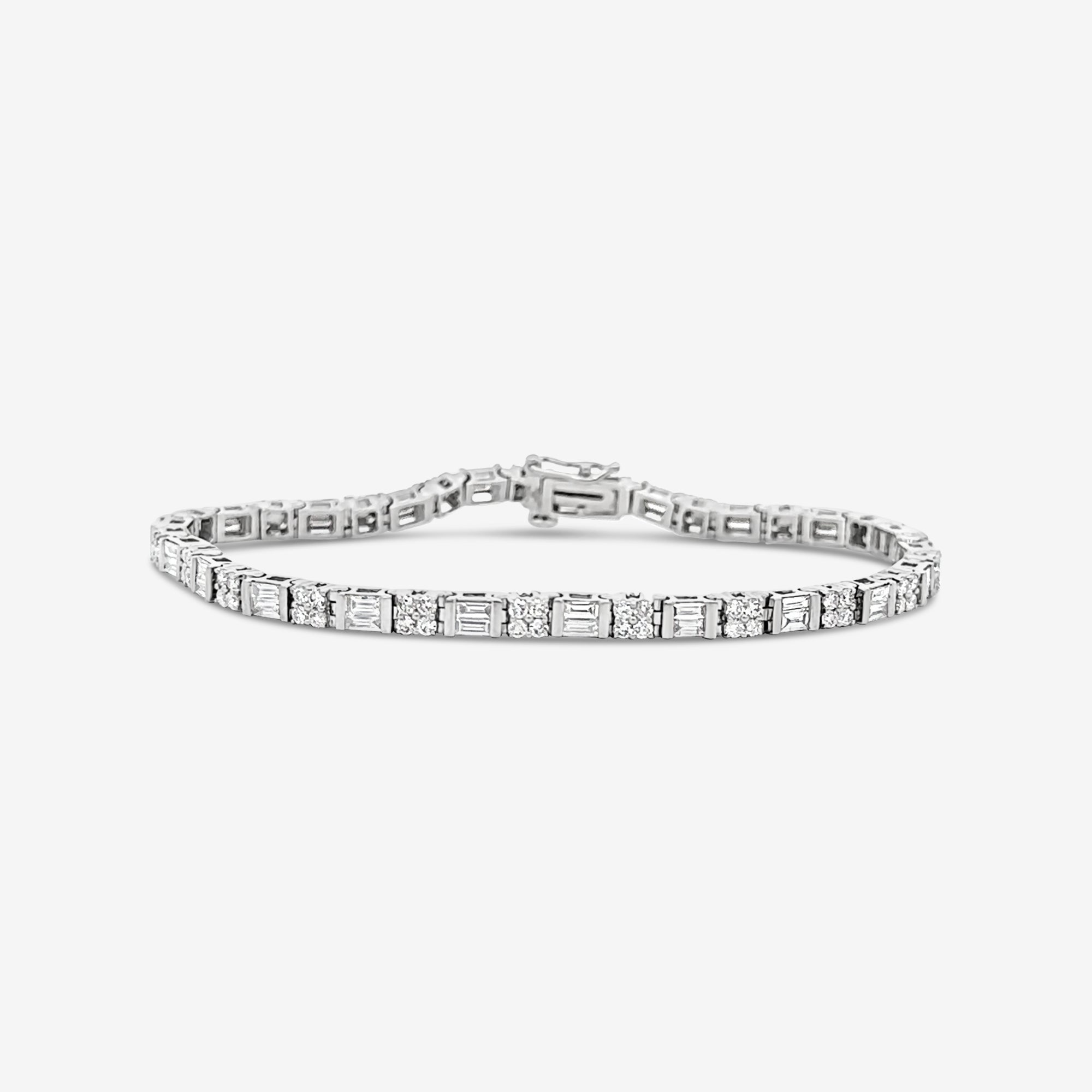 baguette and round cut diamond tennis bracelet