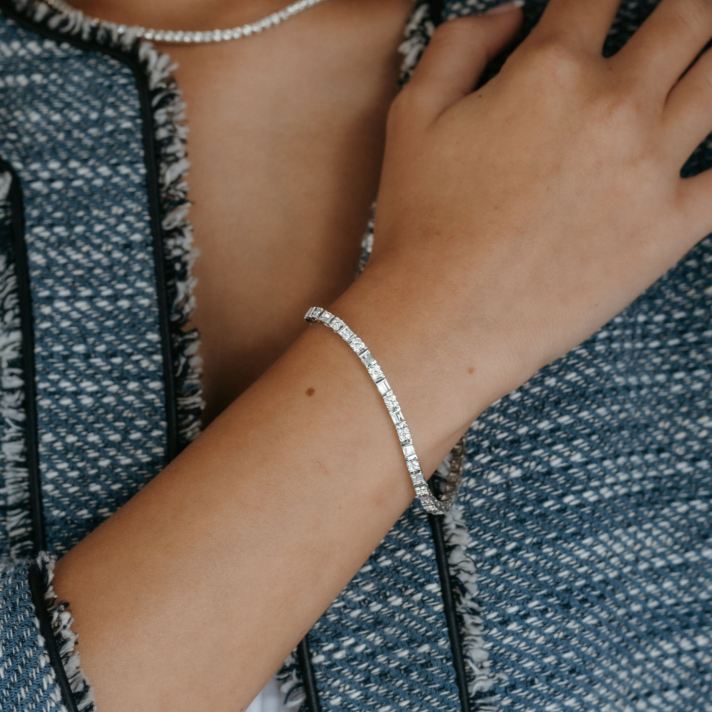 baguette and round diamond tennis bracelet