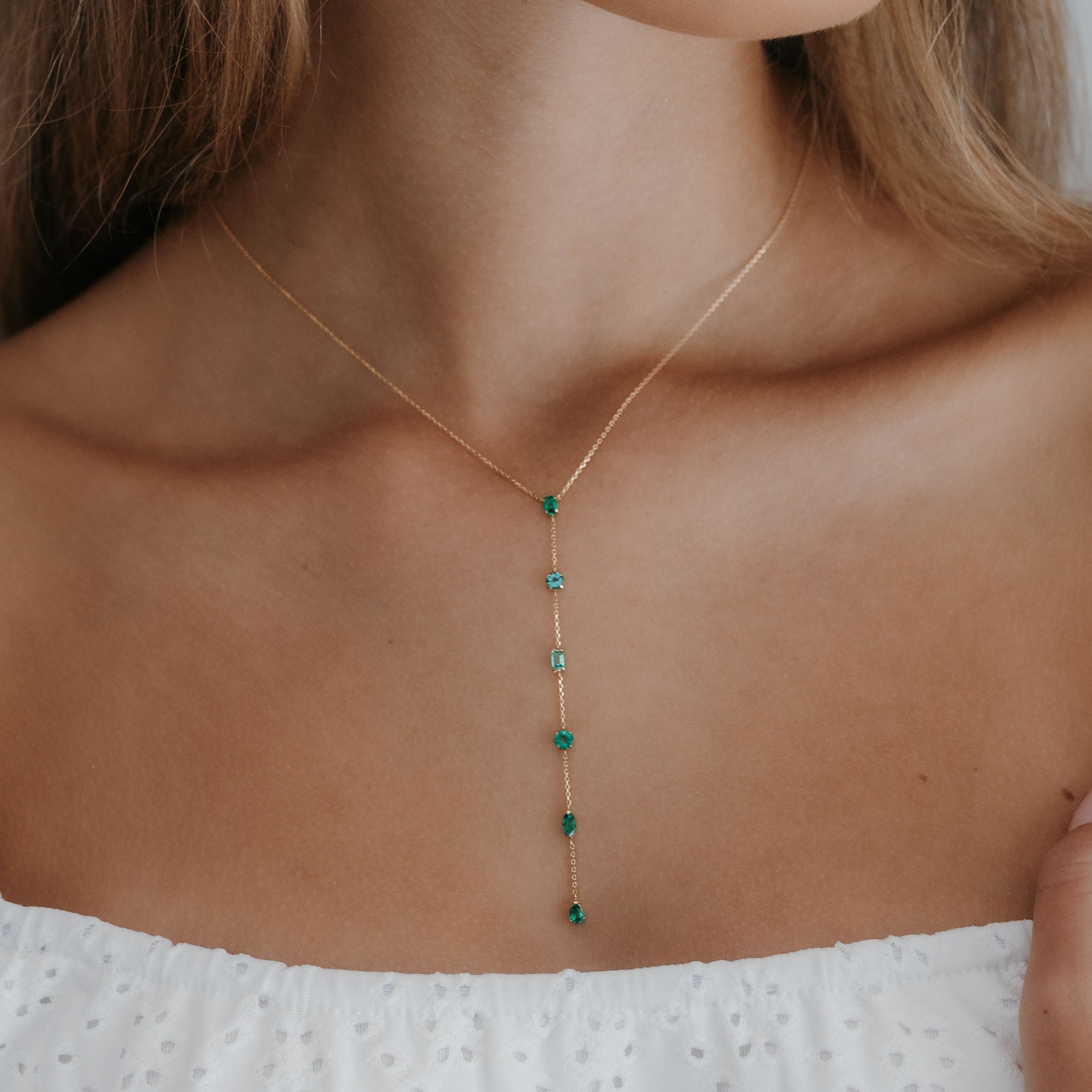 multi shape emerald lariat necklace
