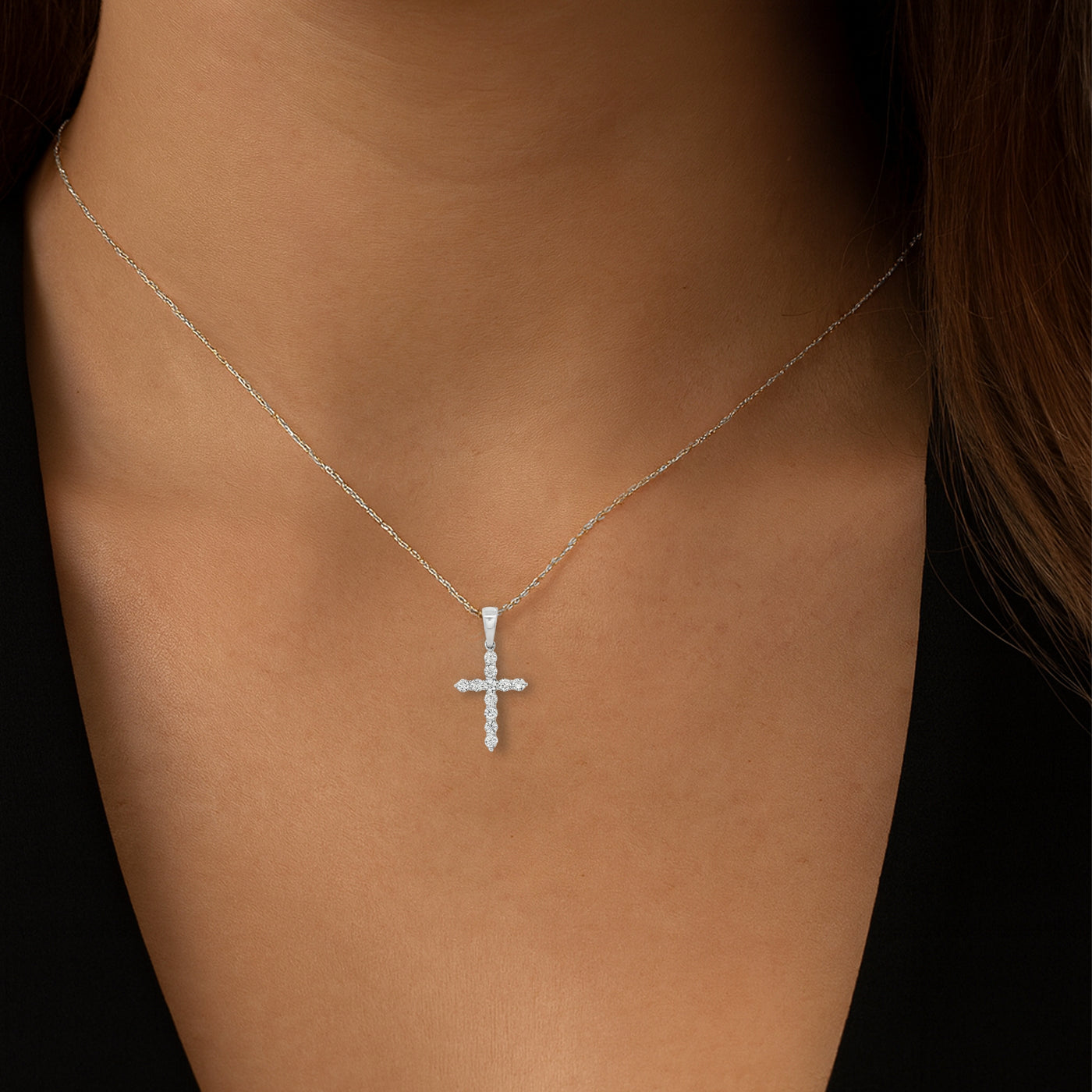 Classic 0.55CT Diamond Cross Pendant
