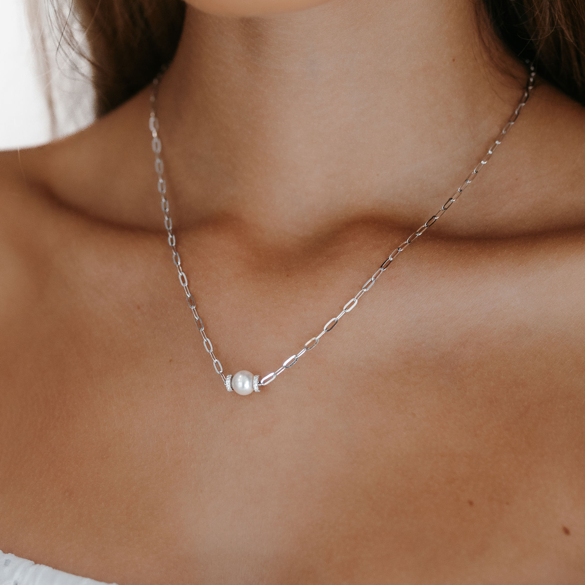 pearl and diamond paperclip necklace in white gold