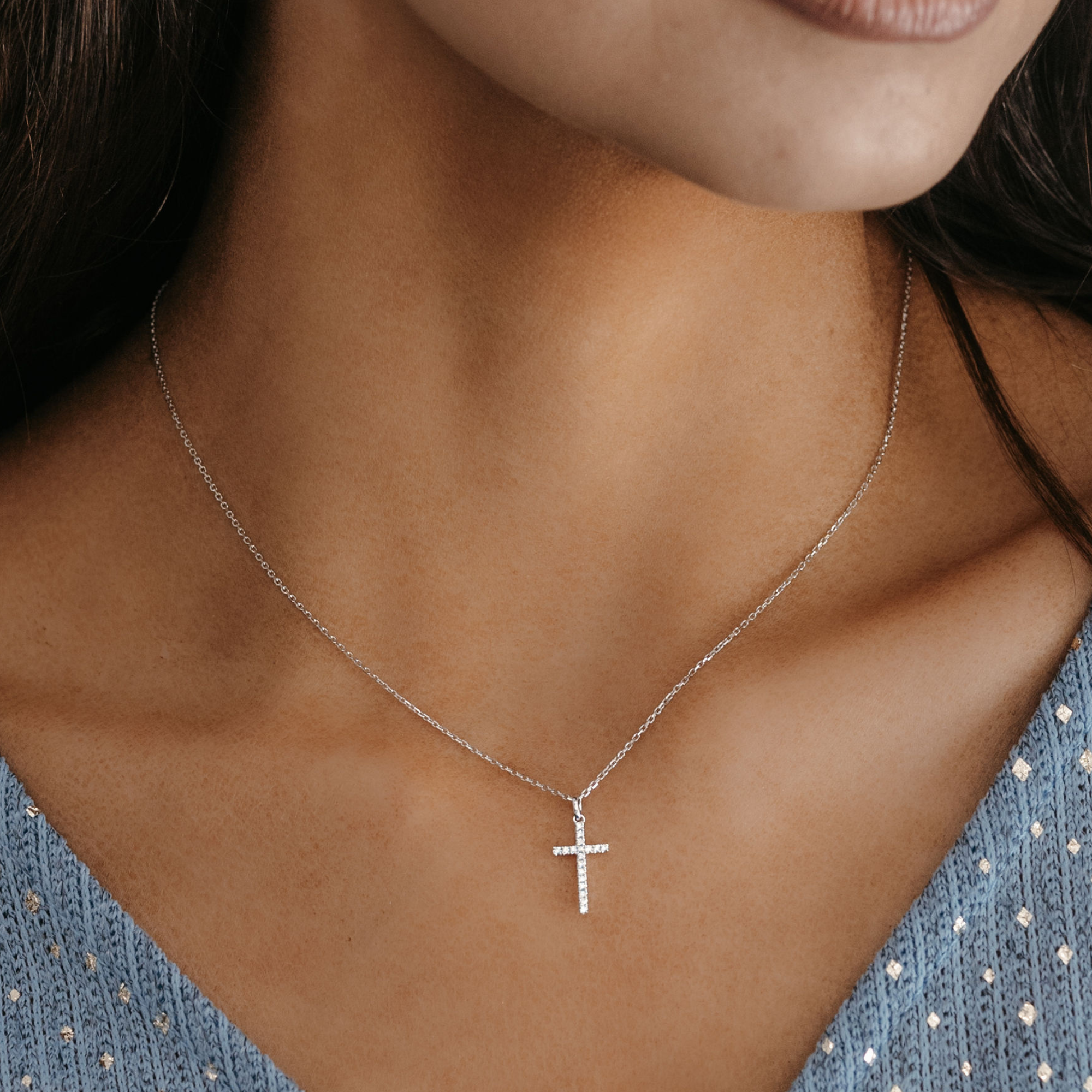 diamond cross pendant