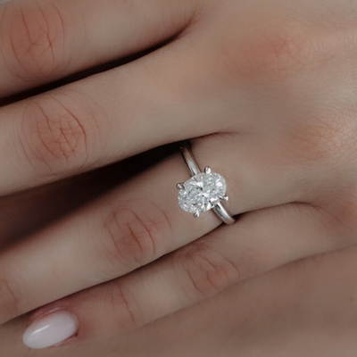 2.5 carat oval cut diamond engagement ring