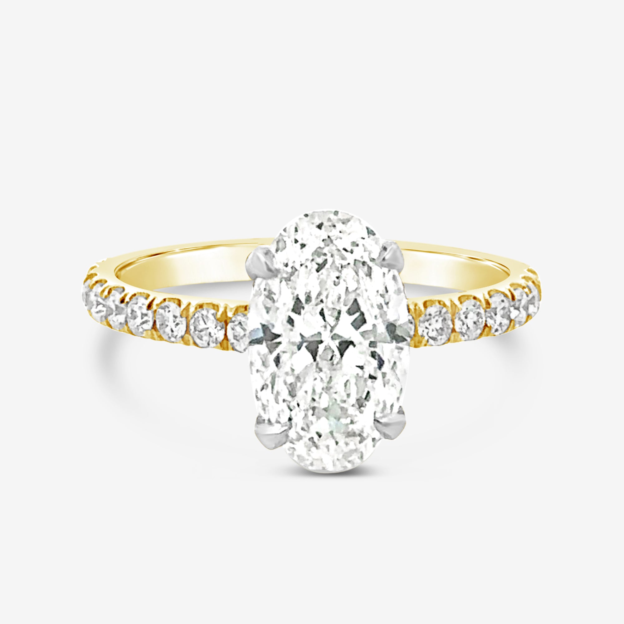 oval cut diamond engagement ring