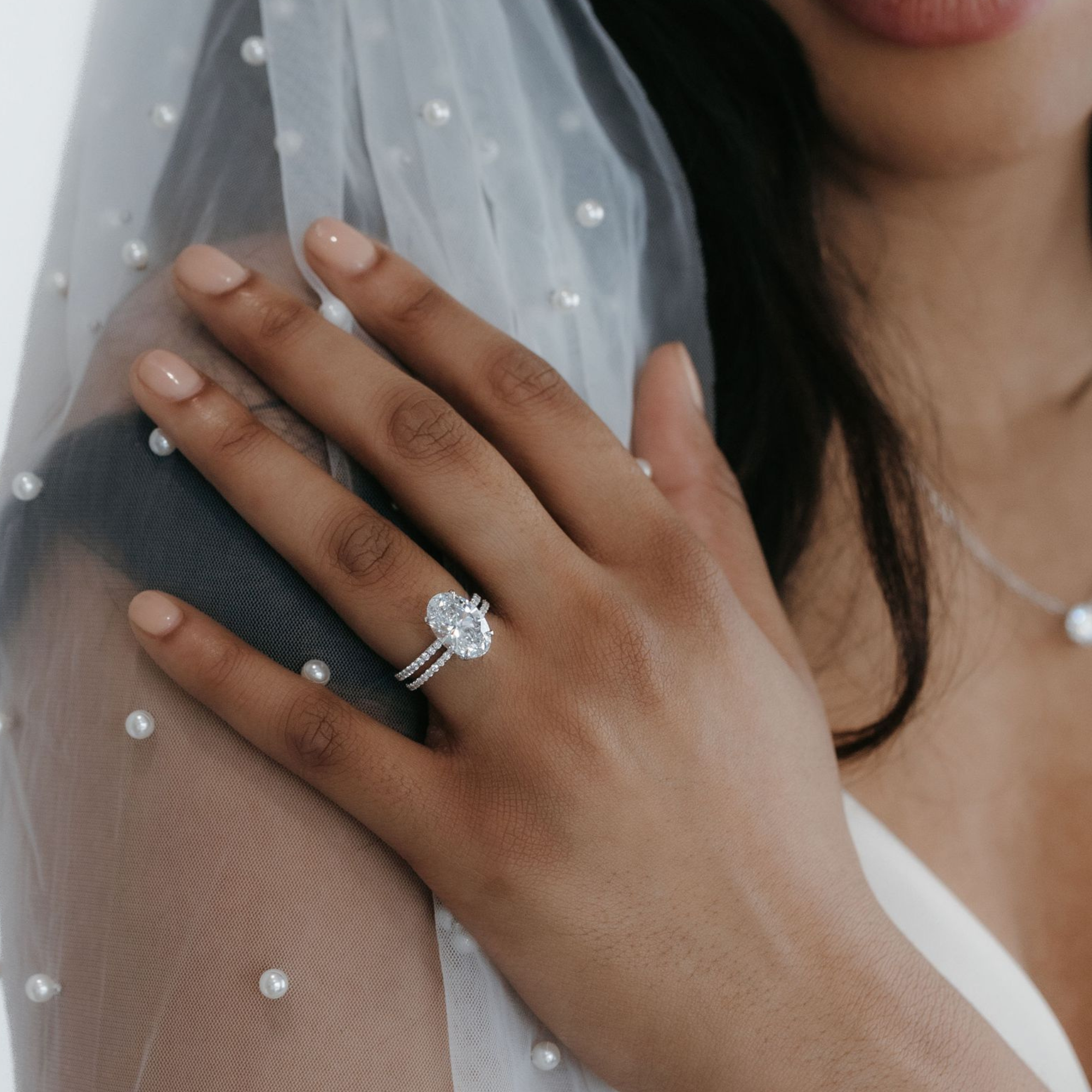 oval cut diamond engagement ring