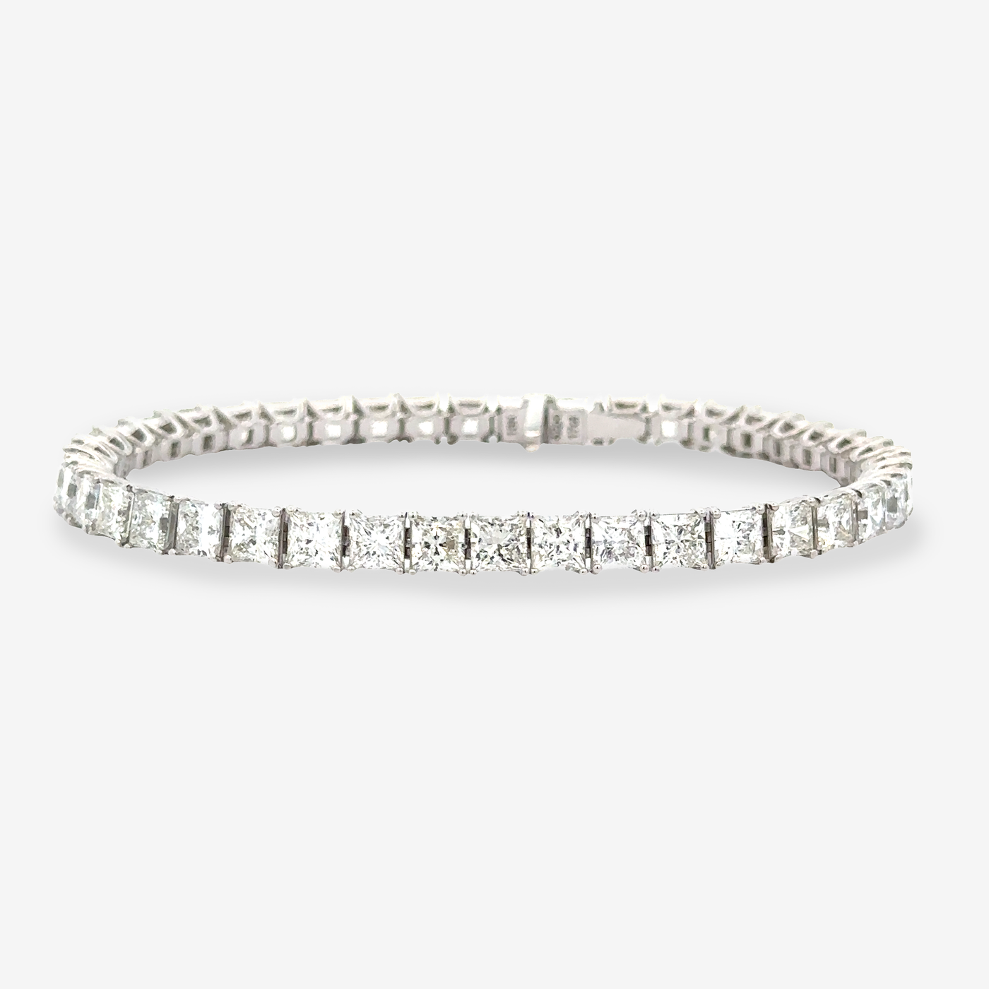 princess cut diamond tennis bracelet