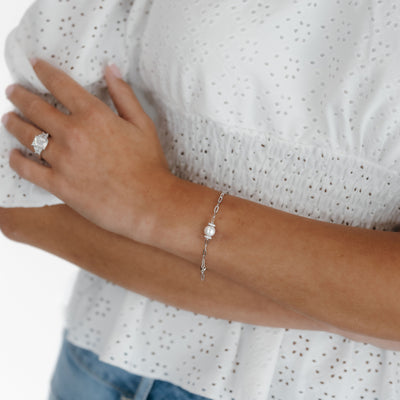 single pearl and diamond paperclip bracelet