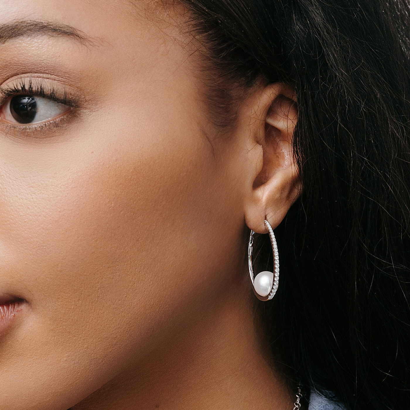 suspended pearl and diamond white gold hoop earrings