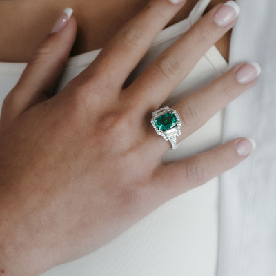 emerald and diamond white gold cocktail ring