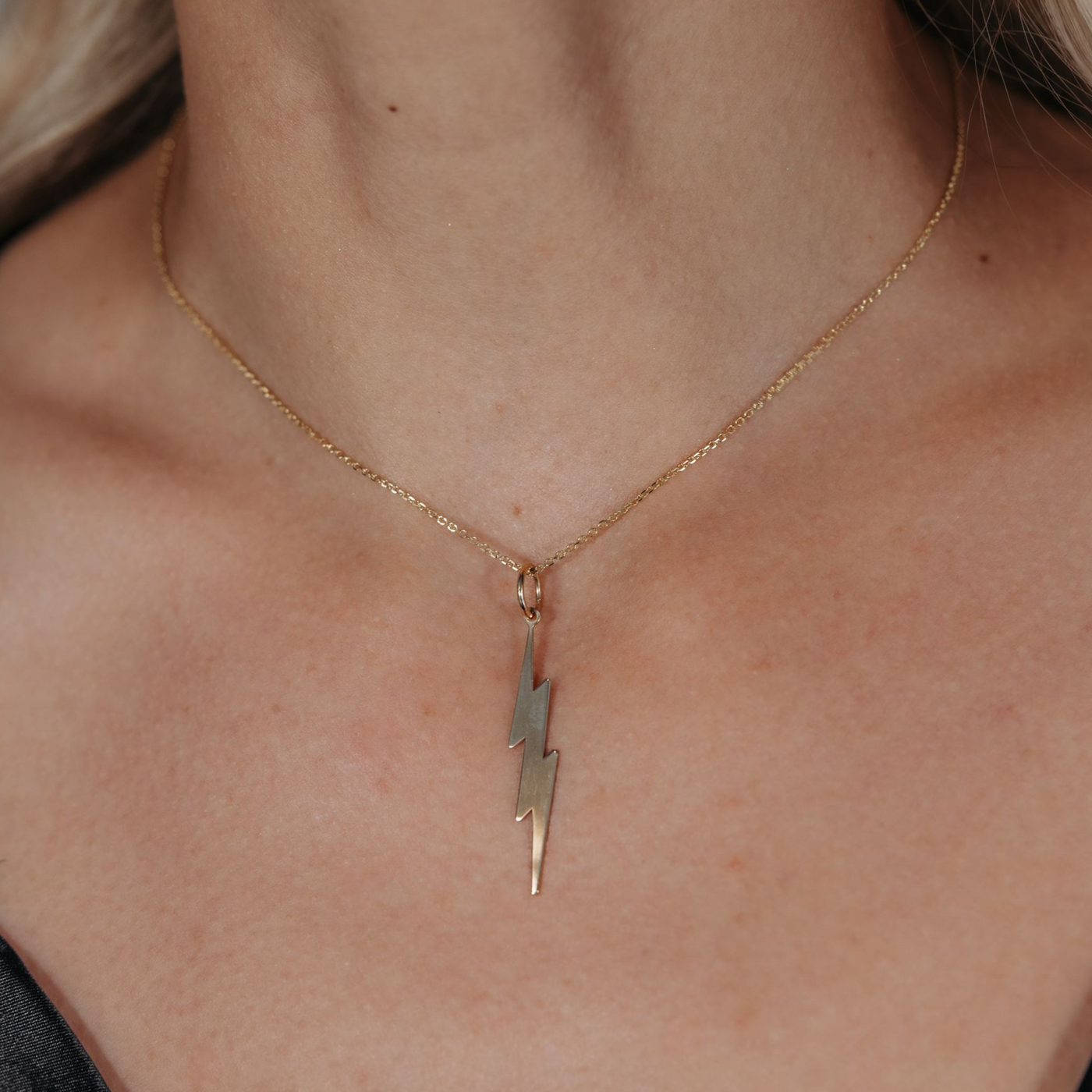 Gold Lightning Bolt Pendant – Mavilo - Main Image