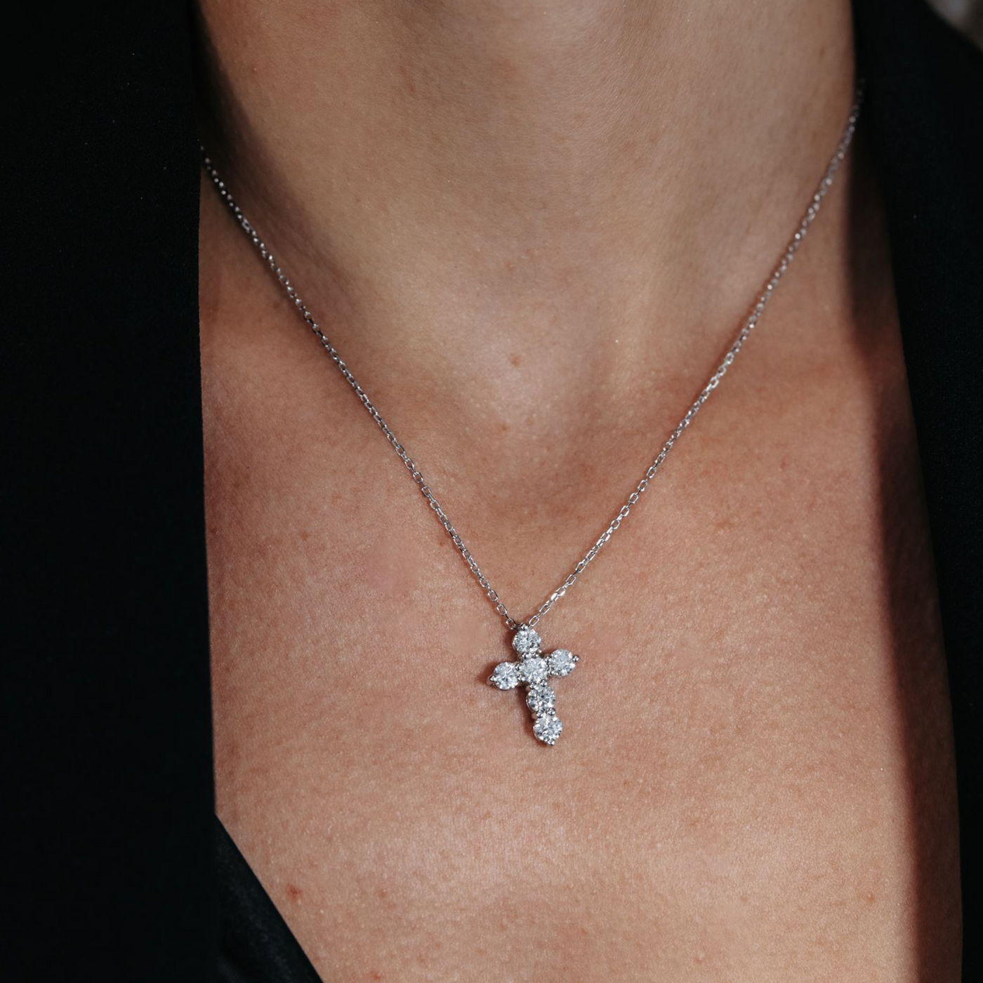 Classic Shared Prong 1.40ct Diamond Cross Necklace