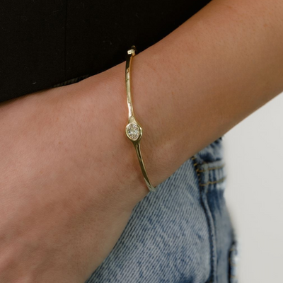 0.50CT Oval Solitaire Diamond Bangle Bracelet