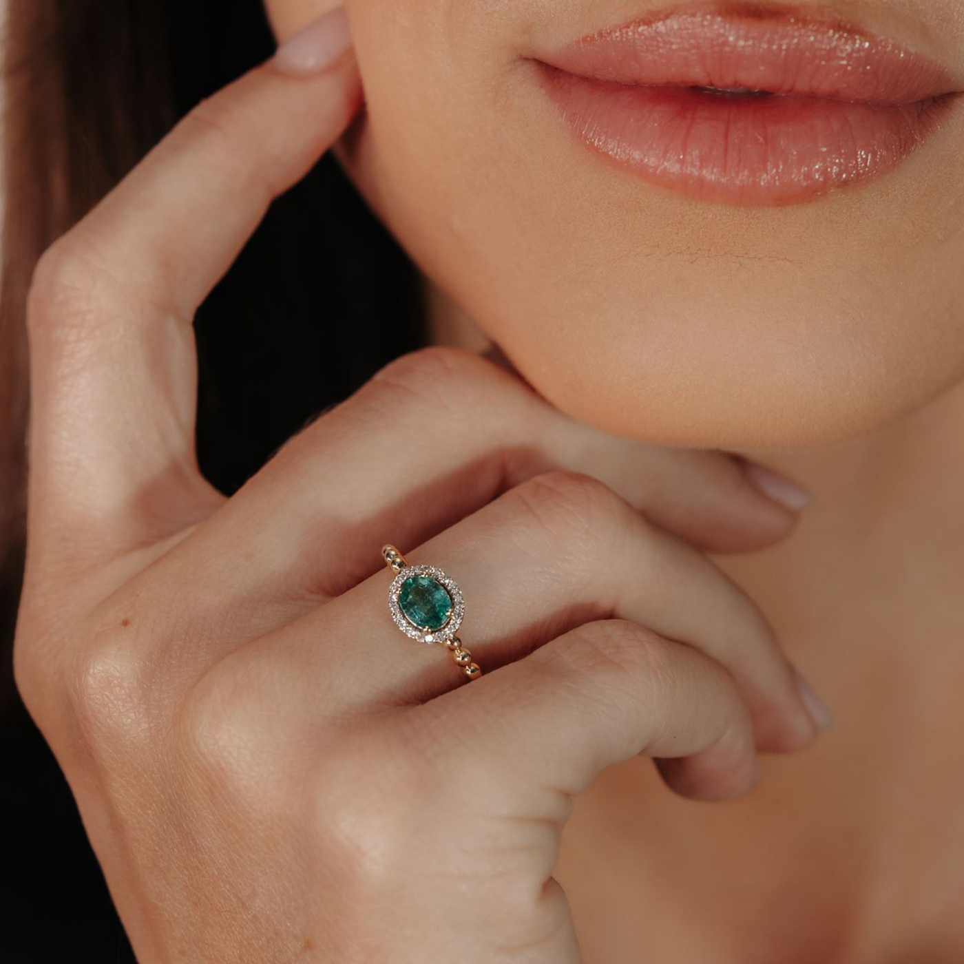 Bead It Collection Emerald & Diamond Halo Ring