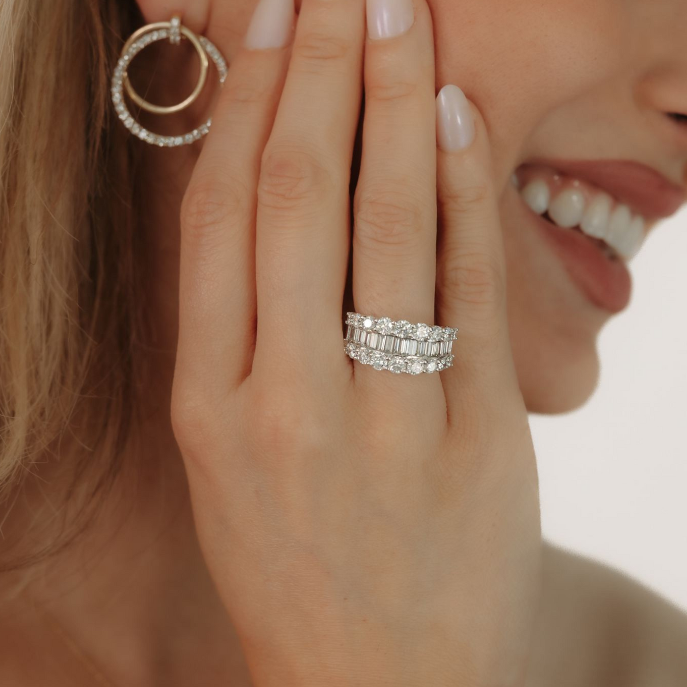 3.02CT Baguette & Round Diamond Ring