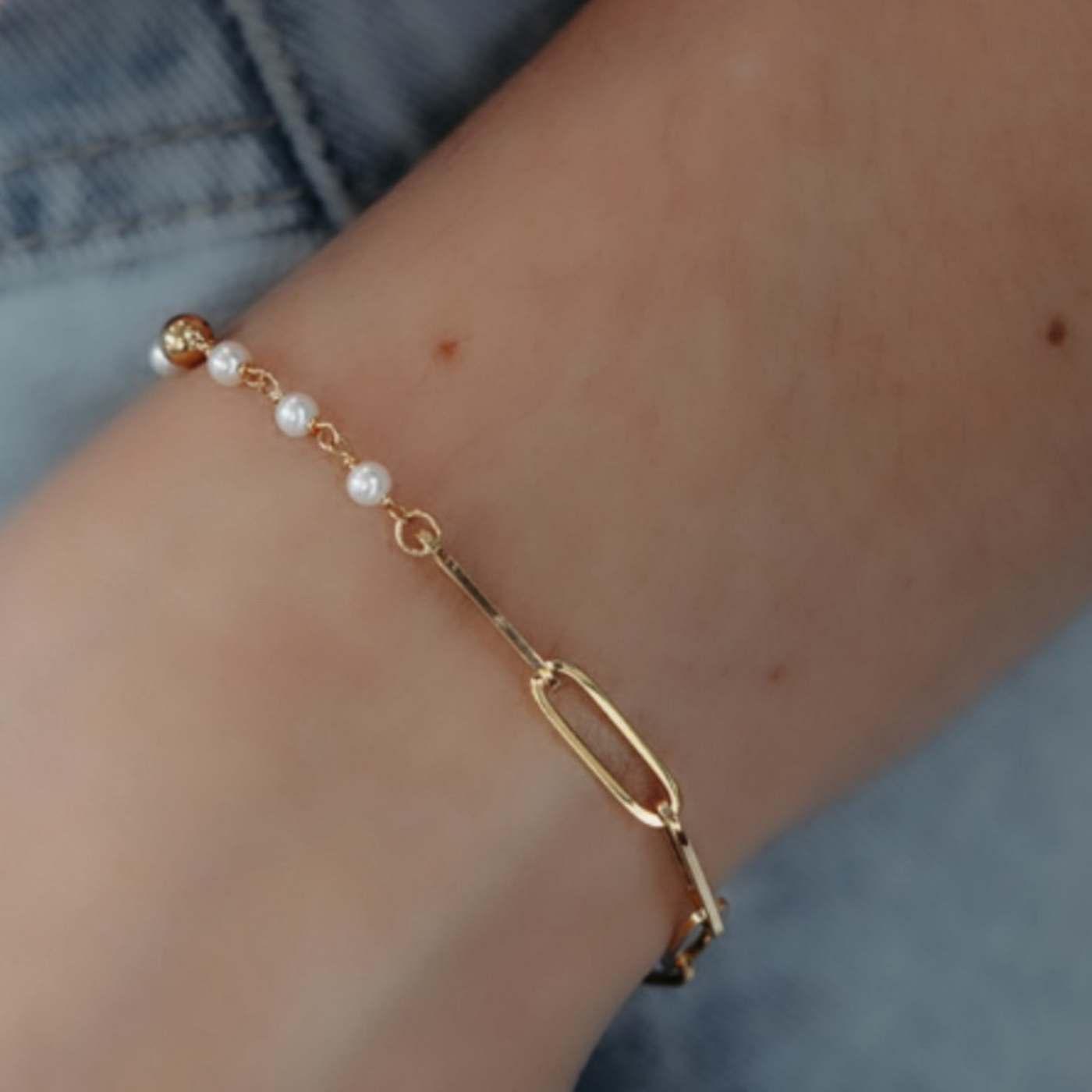 pearl and paperclip link bracelet