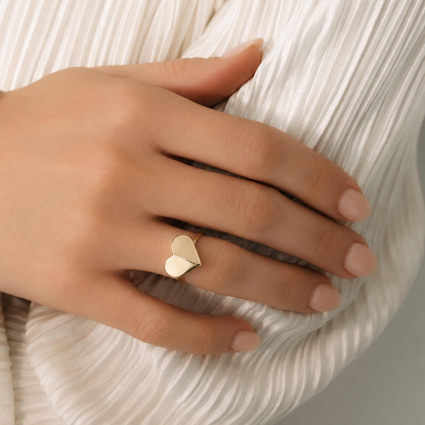 【新品未使用】M.MINE HEART RING ゴールド Italian High Polished Gold Heart Ring – Mavilo