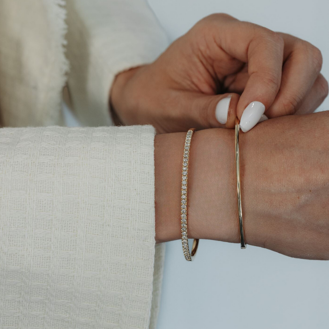 2mm Classic Solid Gold Bangle Bracelet