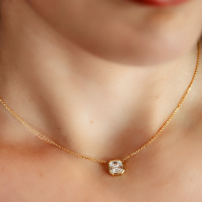 diamond solitaire necklace