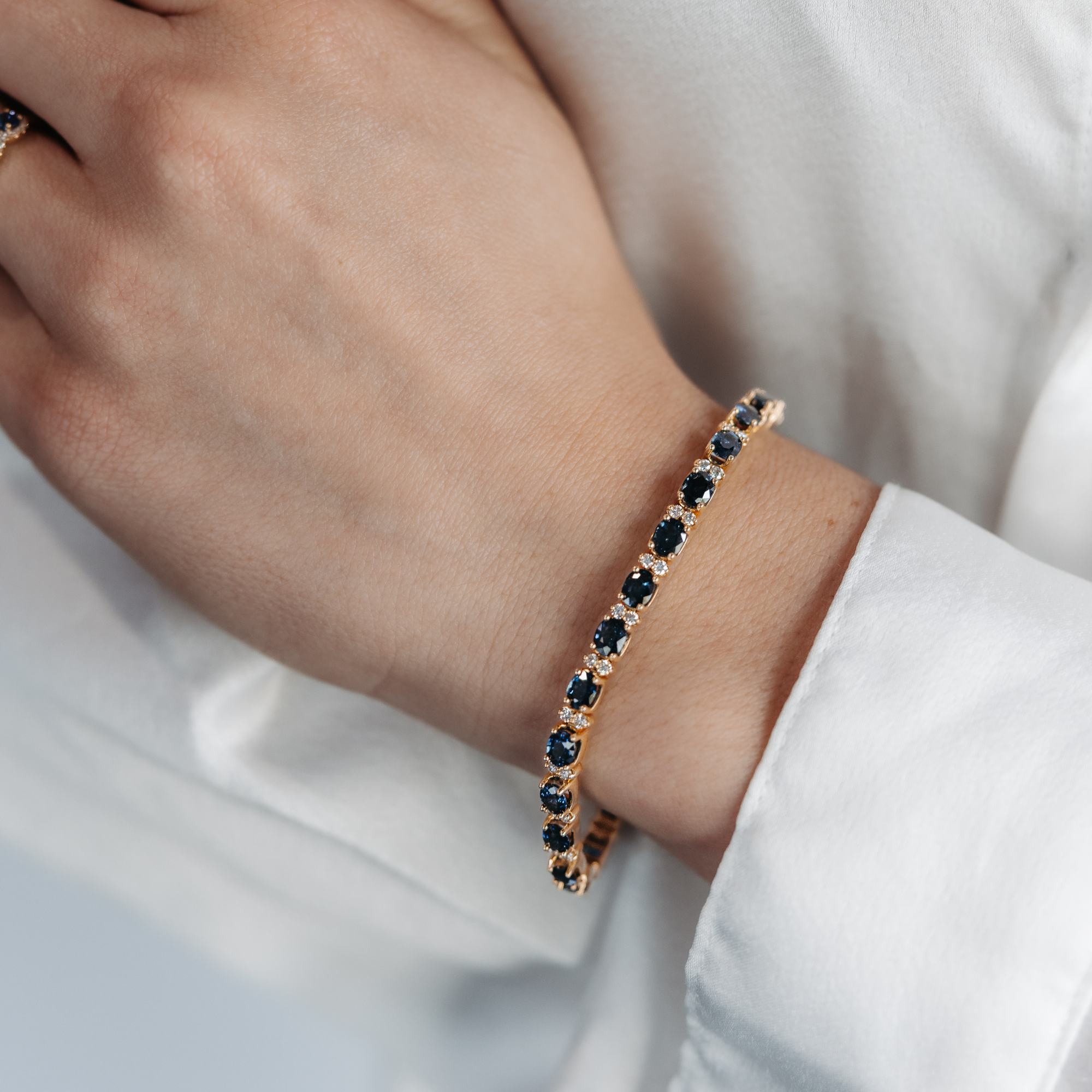 sapphire and diamond tennis bracelet