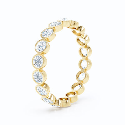 Round Bezel Wedding Band